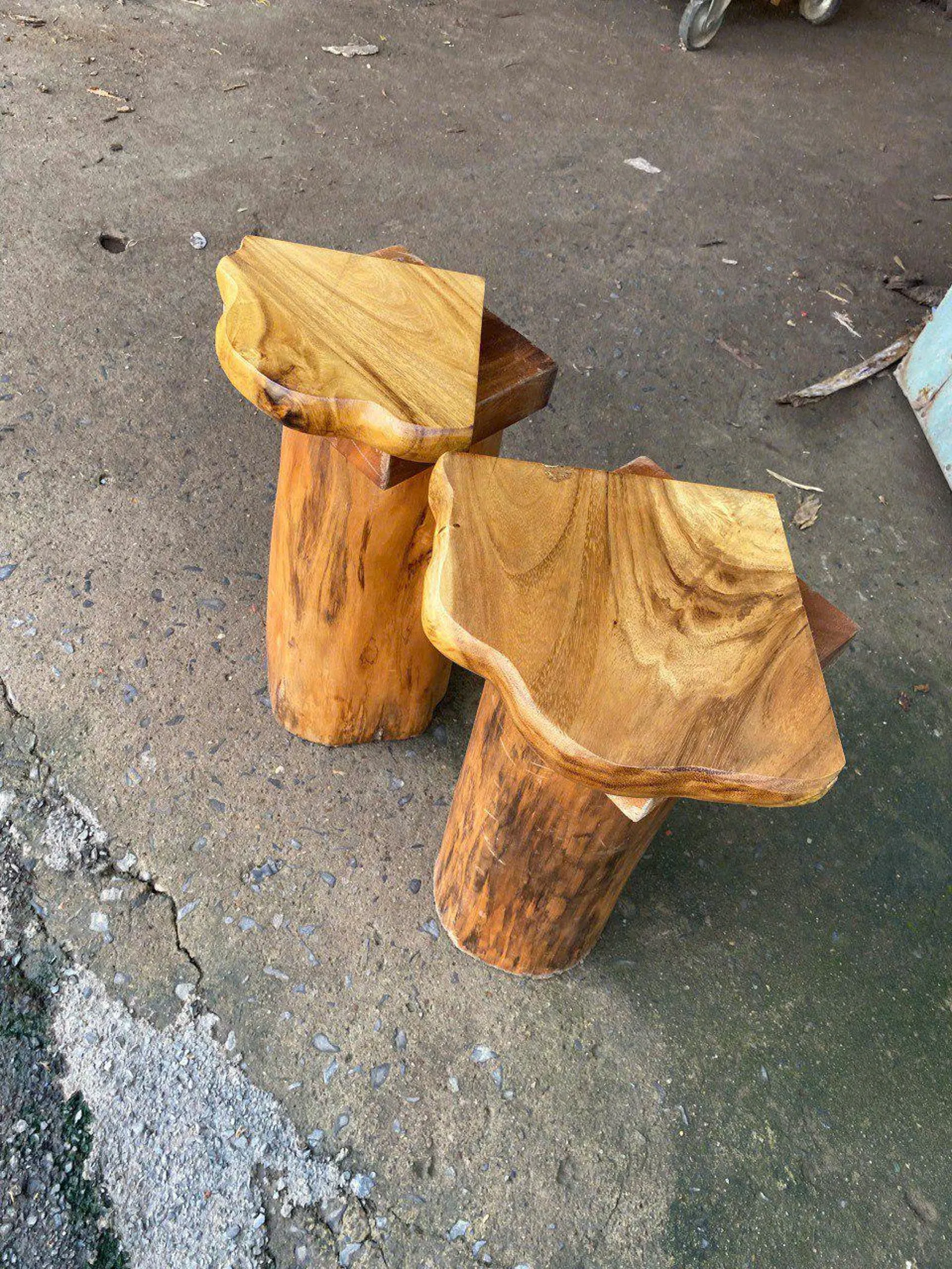 Corner rustic wooden shelf, Bookshelf decorations home decor, Rustic live edge corner floating shelf christmas wall shelf christmas gift - Image 4