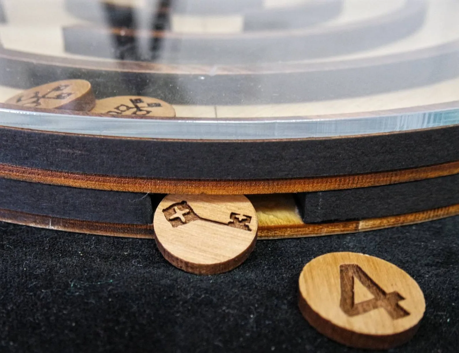 Disk Escape Maze for Escape Rooms - Image 4