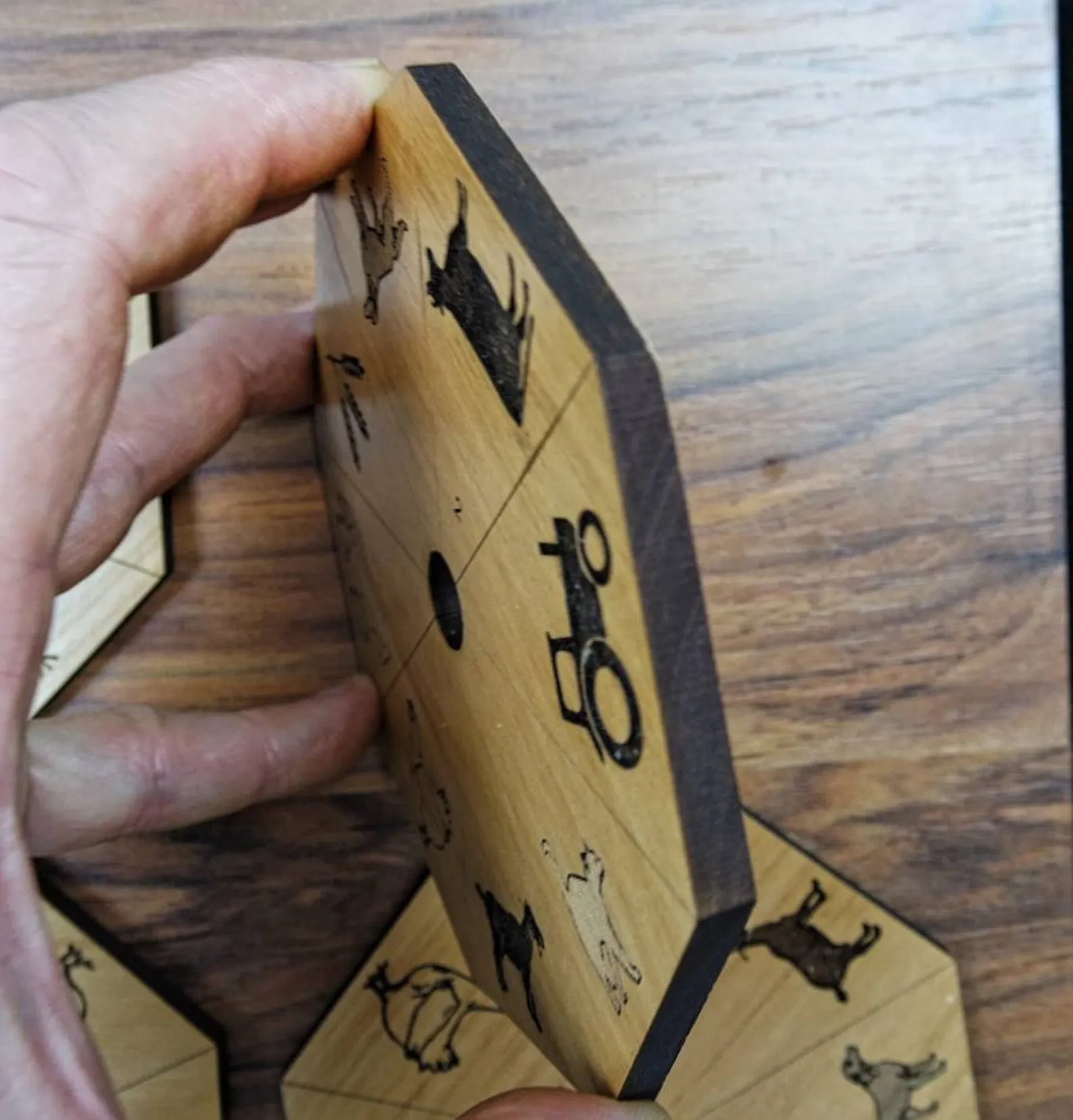 Match Four Jumbo Puzzle ? Position Disks Such that All Touching Edges Match - Escape Room Game - Image 3