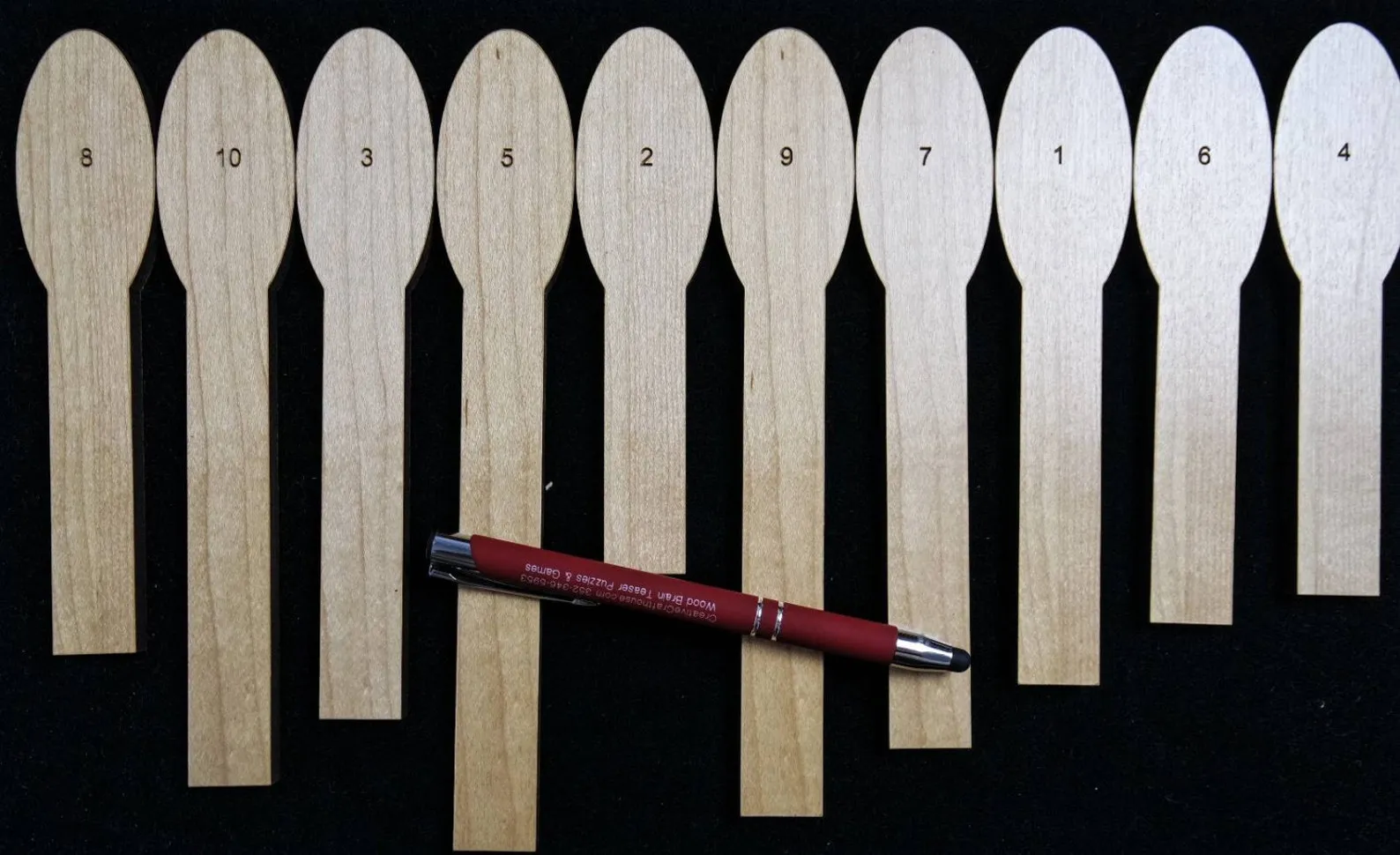 Holey Moley Puzzle ? Jumbo sized 20 inch - Image 5