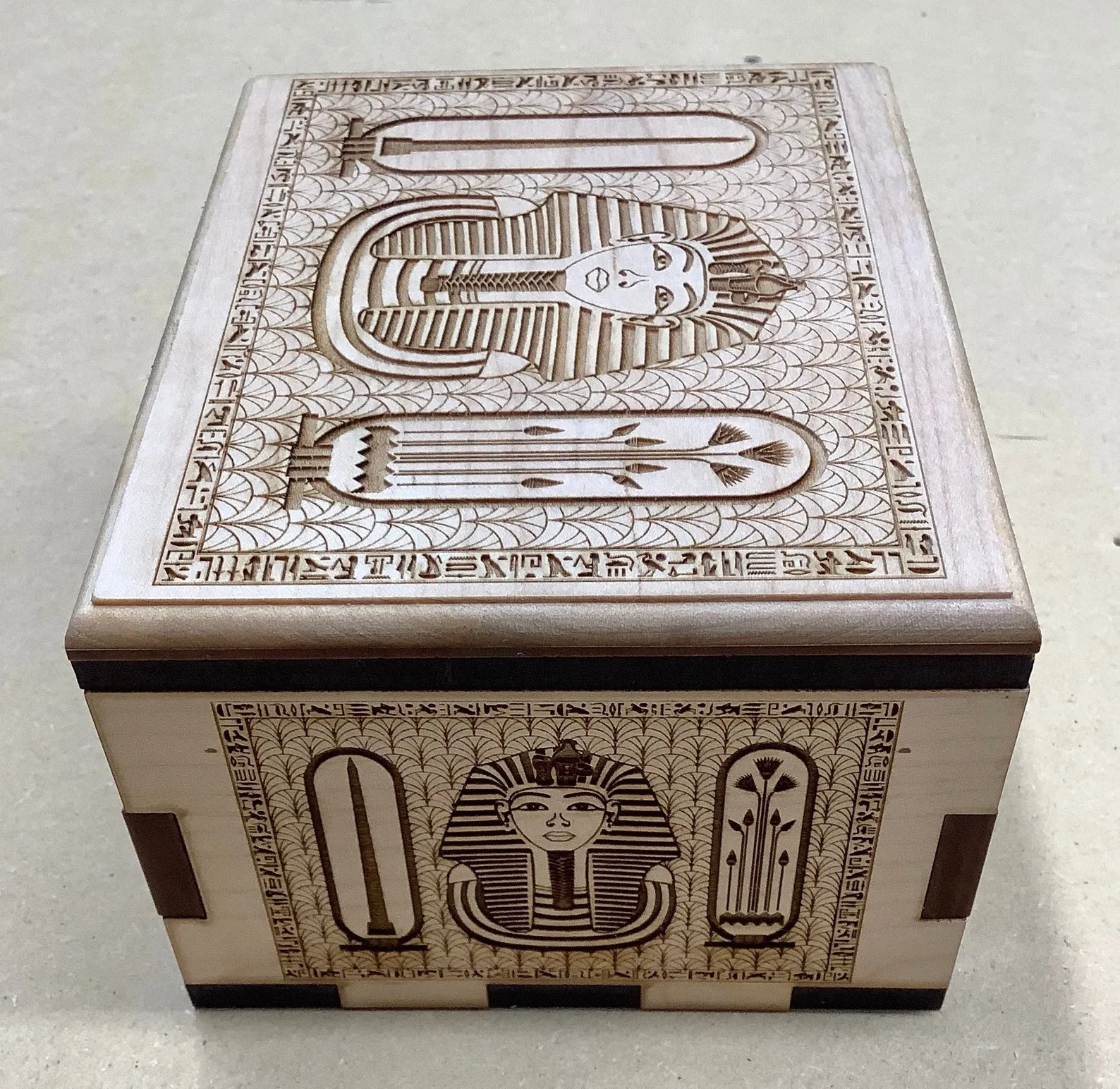Ancient Egyptian puzzle box for adults - Beautiful maple puzzle box gift - Sequential discovery puzzle - Secret challenging tabletop box - Image 2