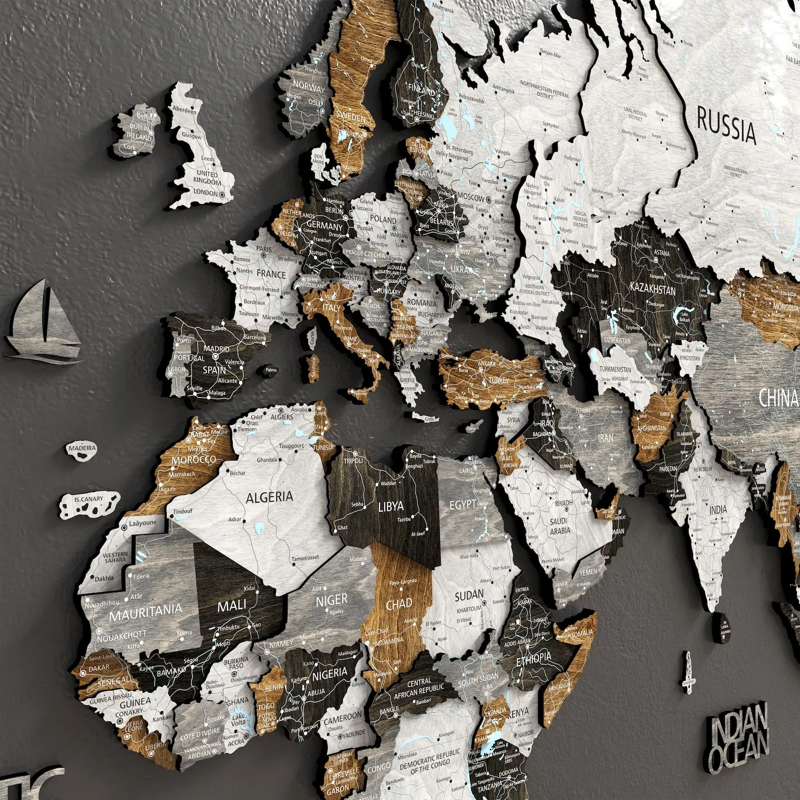 Multi-Layered Wood World Map Wall Decor: Wood map in the Loft Style