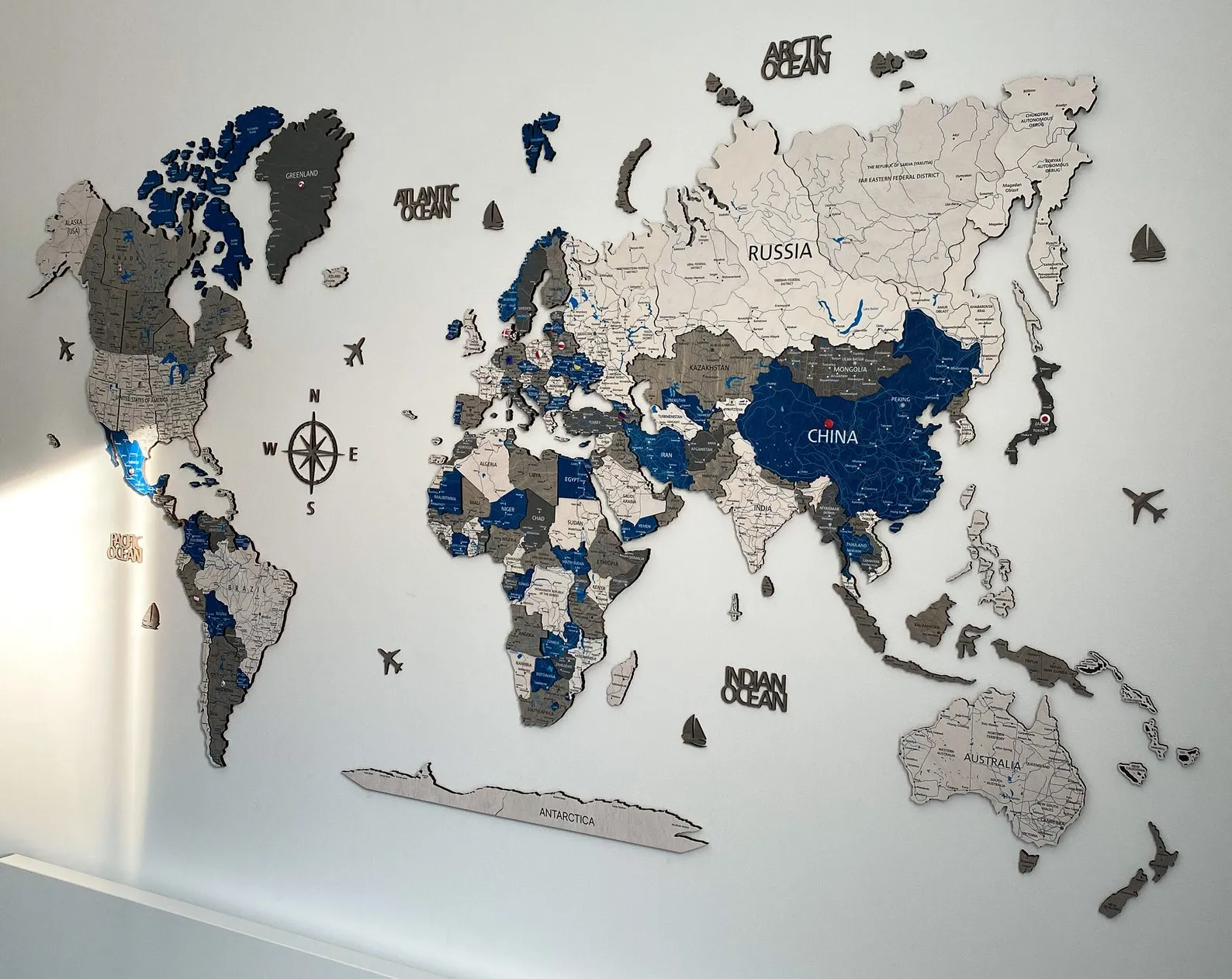 3D Wooden World Map Wall Decor: Birch Plywood, Floating Design