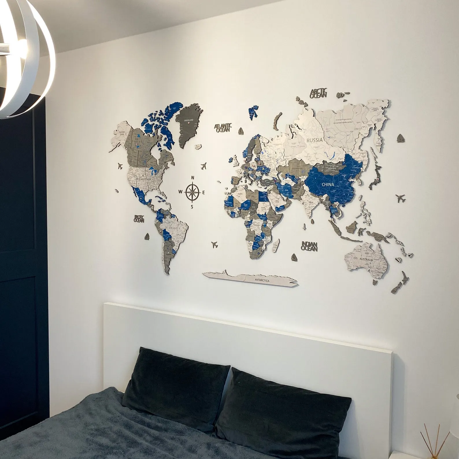 3D Blue Wooden World Map: Travel Story Wall Decor - Image 2