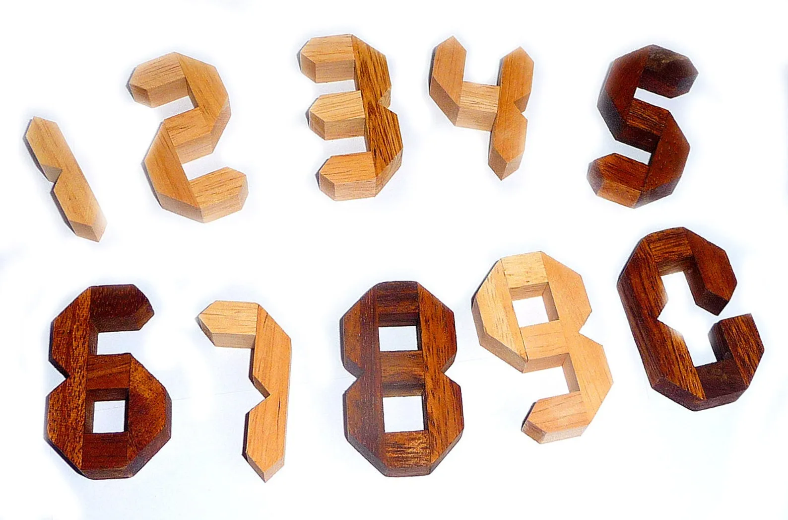 Digigrams - Numbers - Geometrical Brain Teaser in Fine Wood - Difficulty 4/6 Extreme - Euclide Series - Image 4